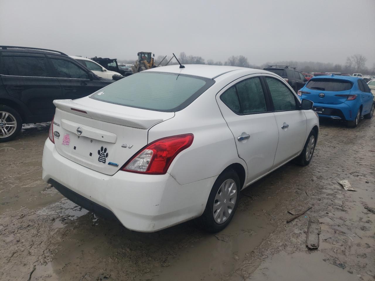 2016 NISSAN VERSA S - Фото 3