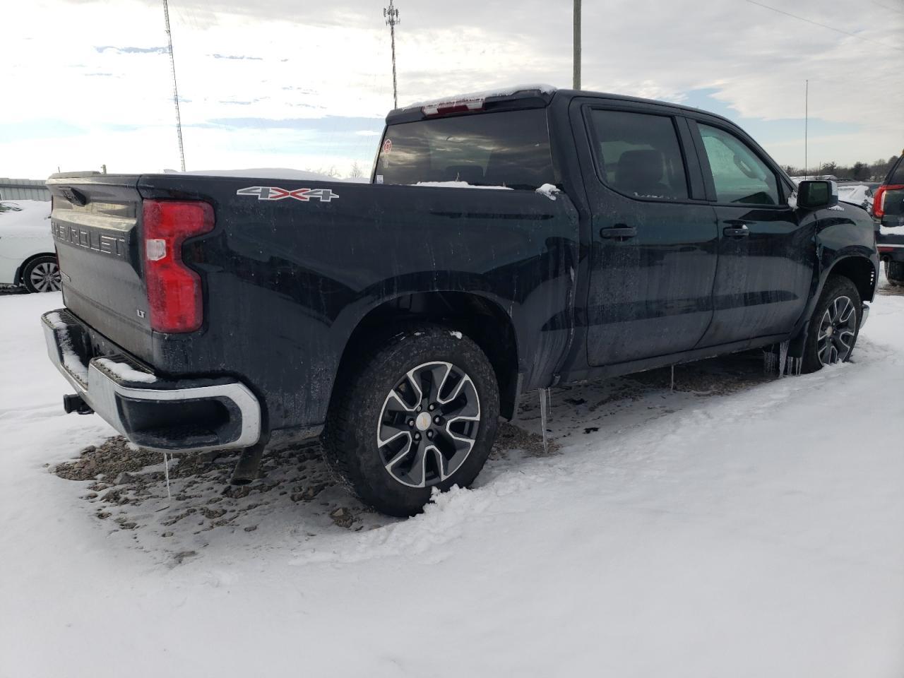 2023 CHEVROLET SILVERADO - Image 3
