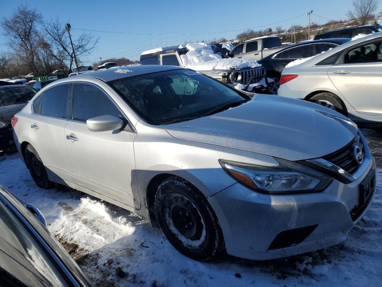 2017 NISSAN ALTIMA 2.5 - Image 4