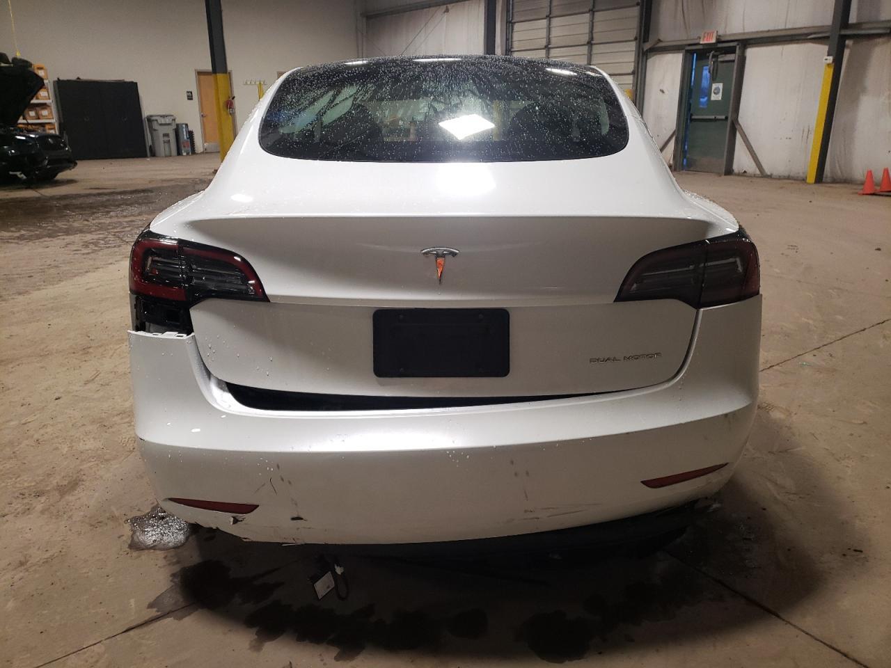 2023 TESLA MODEL 3 - Фото 6