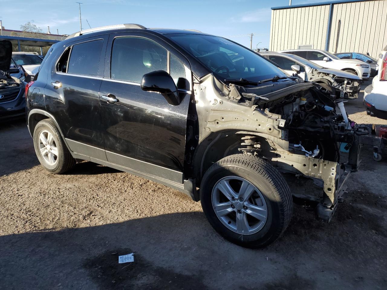 2019 CHEVROLET TRAX 1LT - Фото 4