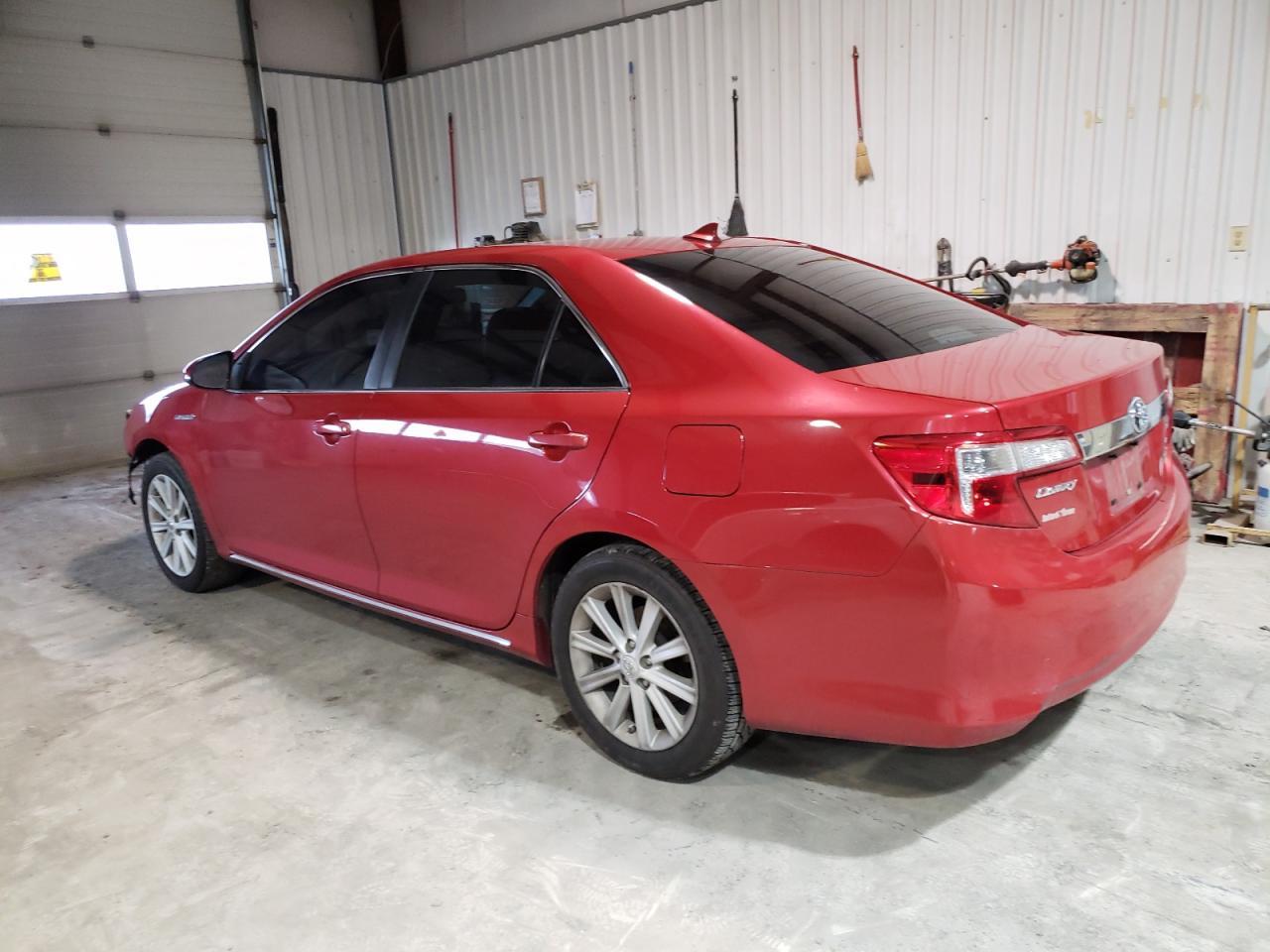 2012 TOYOTA CAMRY HYBR - Фото 2