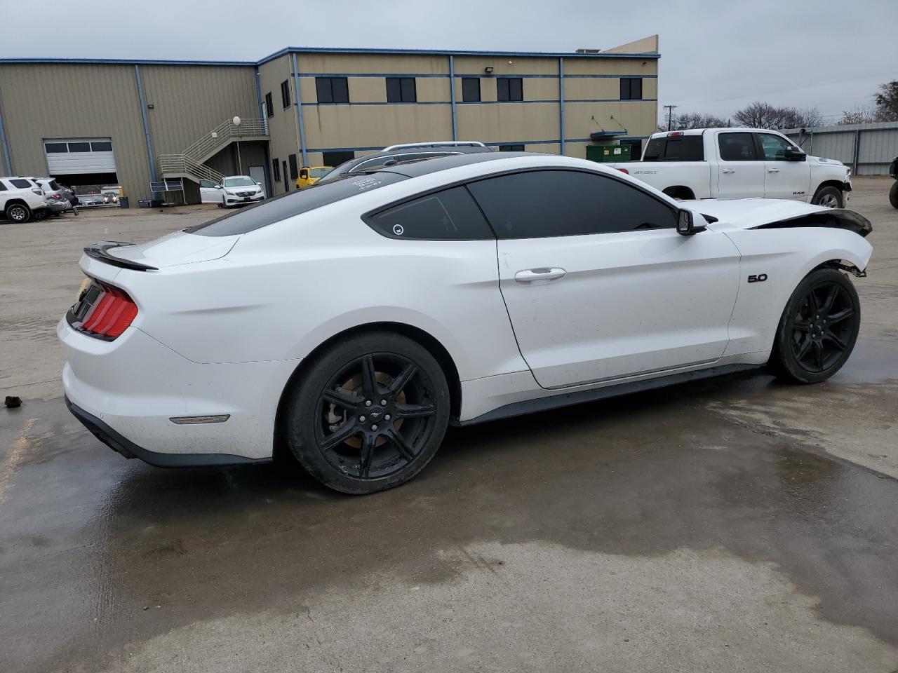 2018 FORD MUSTANG GT - Фото 3