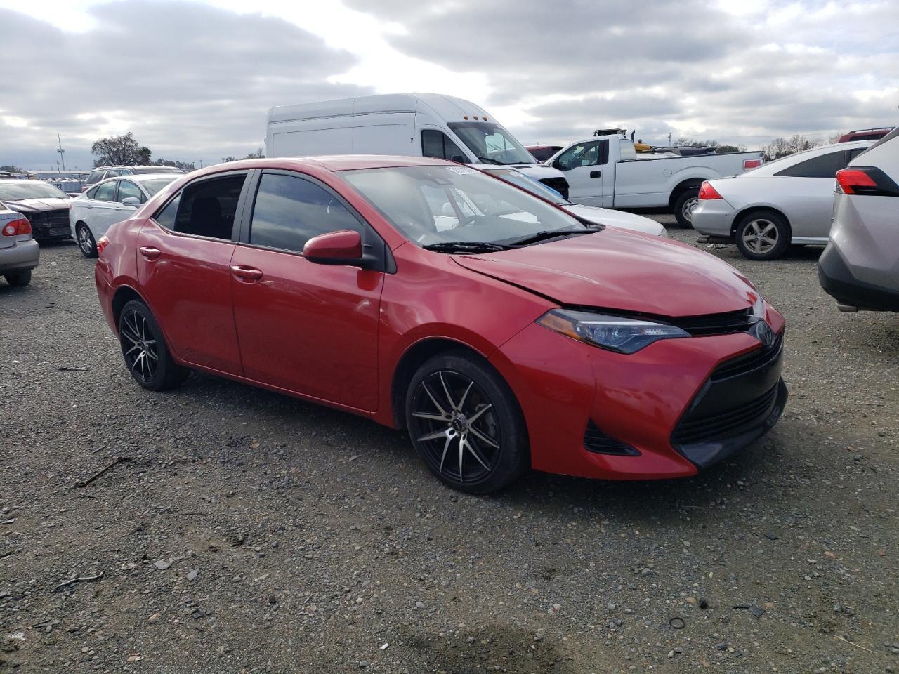 2018 TOYOTA COROLLA L - Image 4