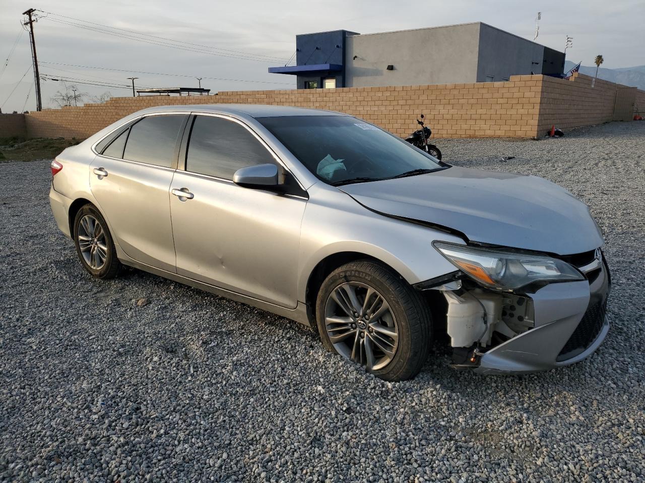 2016 TOYOTA CAMRY LE - Image 4