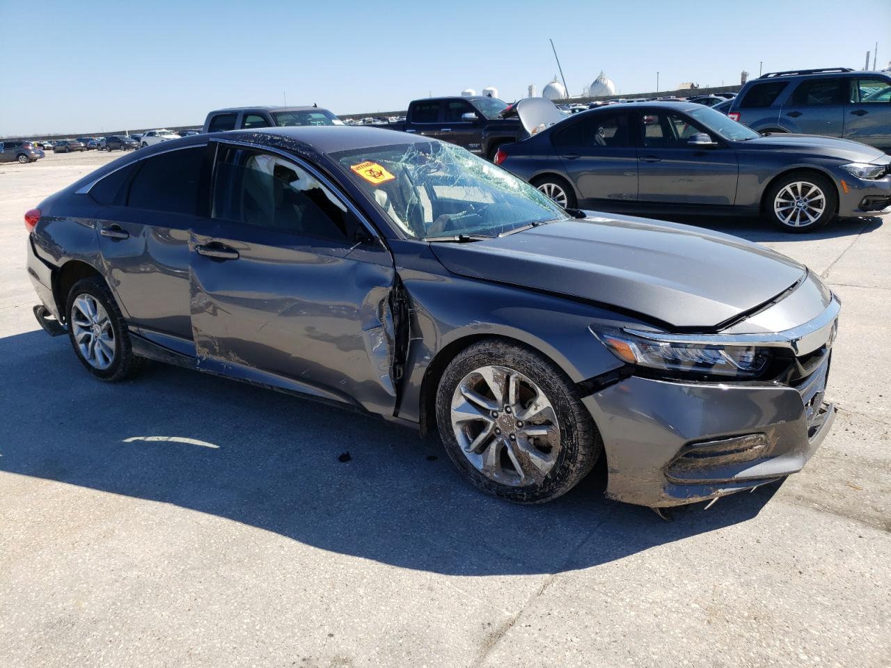 2018 HONDA ACCORD LX - Фото 4
