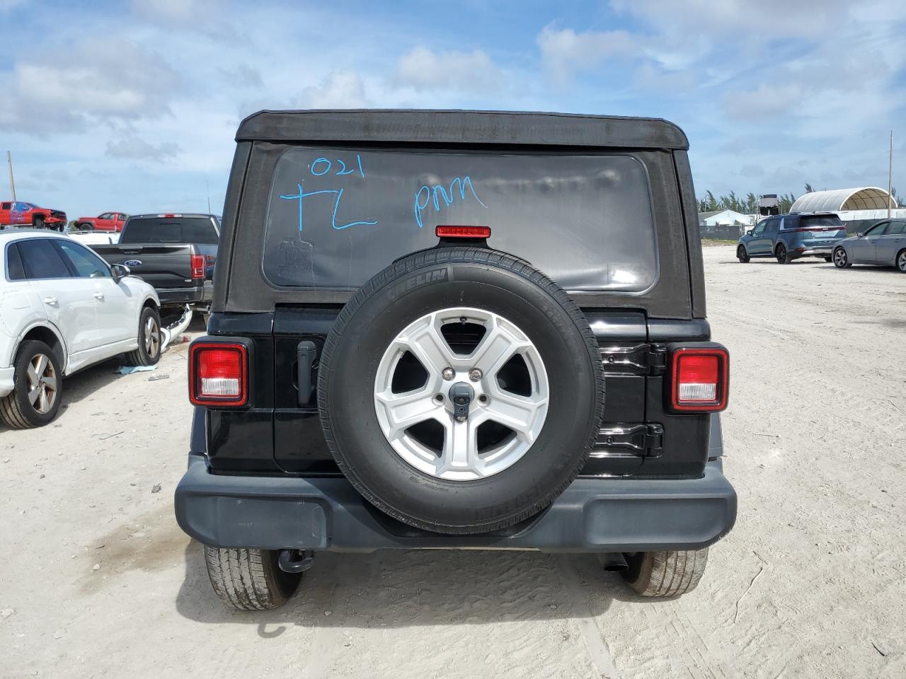 2020 JEEP WRANGLER U - Image 6