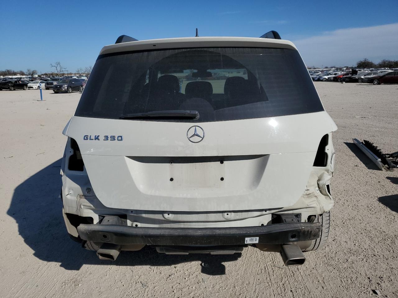 2012 MERCEDES-BENZ GLK 350 - Image 6