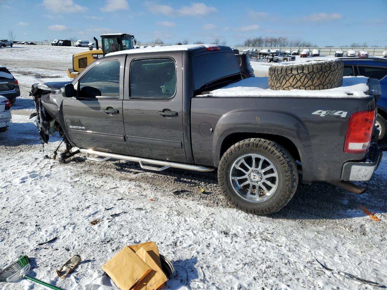 2011 GMC SIERRA K15 - Фото 2