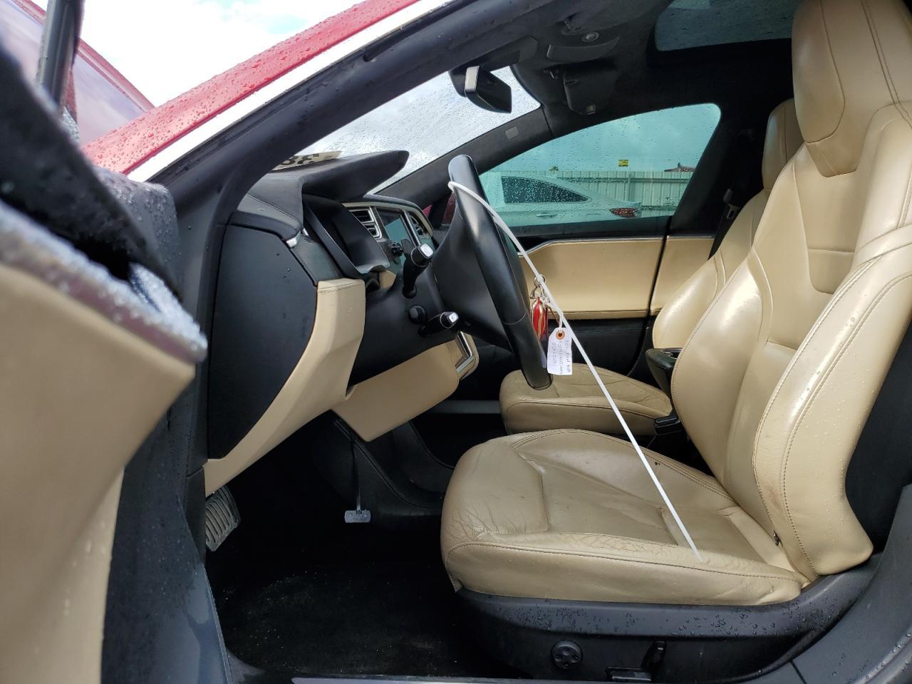 2015 TESLA MODEL S P9 - Фото 7