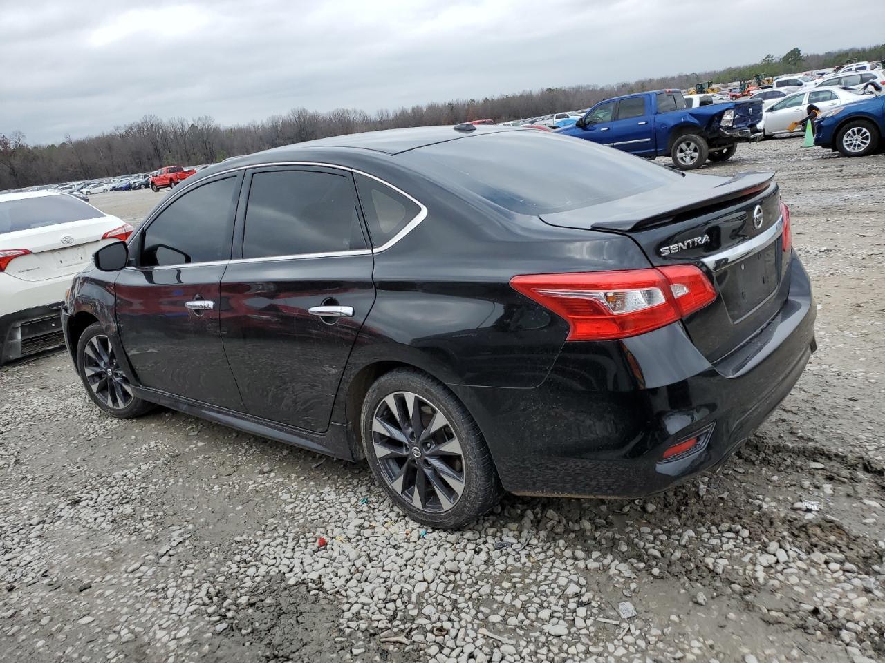 2017 NISSAN SENTRA S - Фото 2