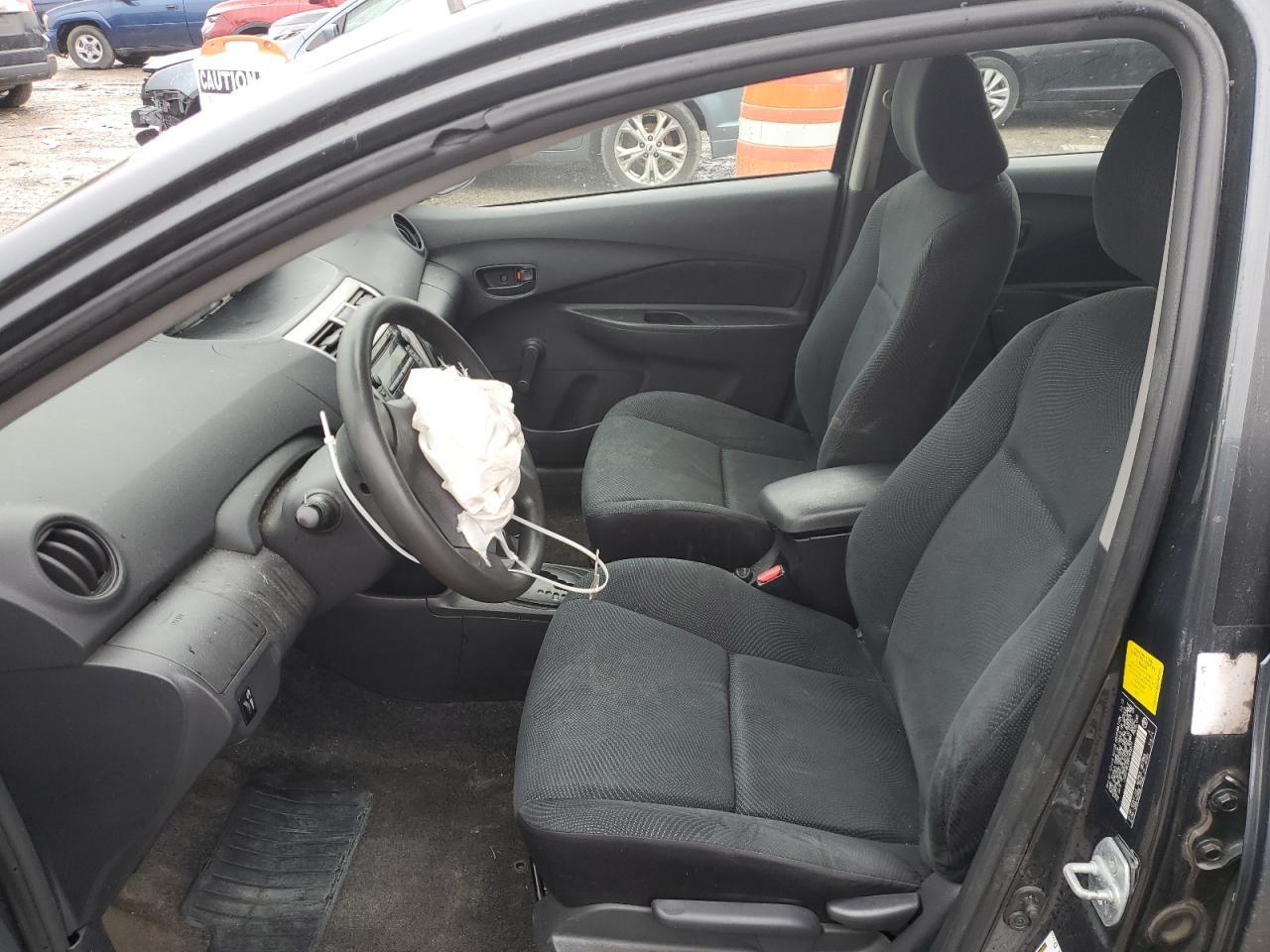 2011 TOYOTA YARIS - Фото 7