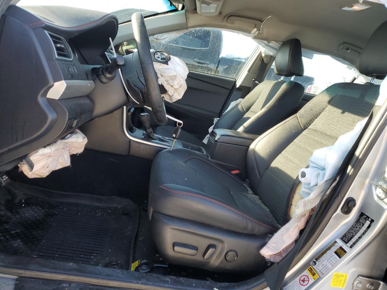 2015 TOYOTA CAMRY LE - Фото 7