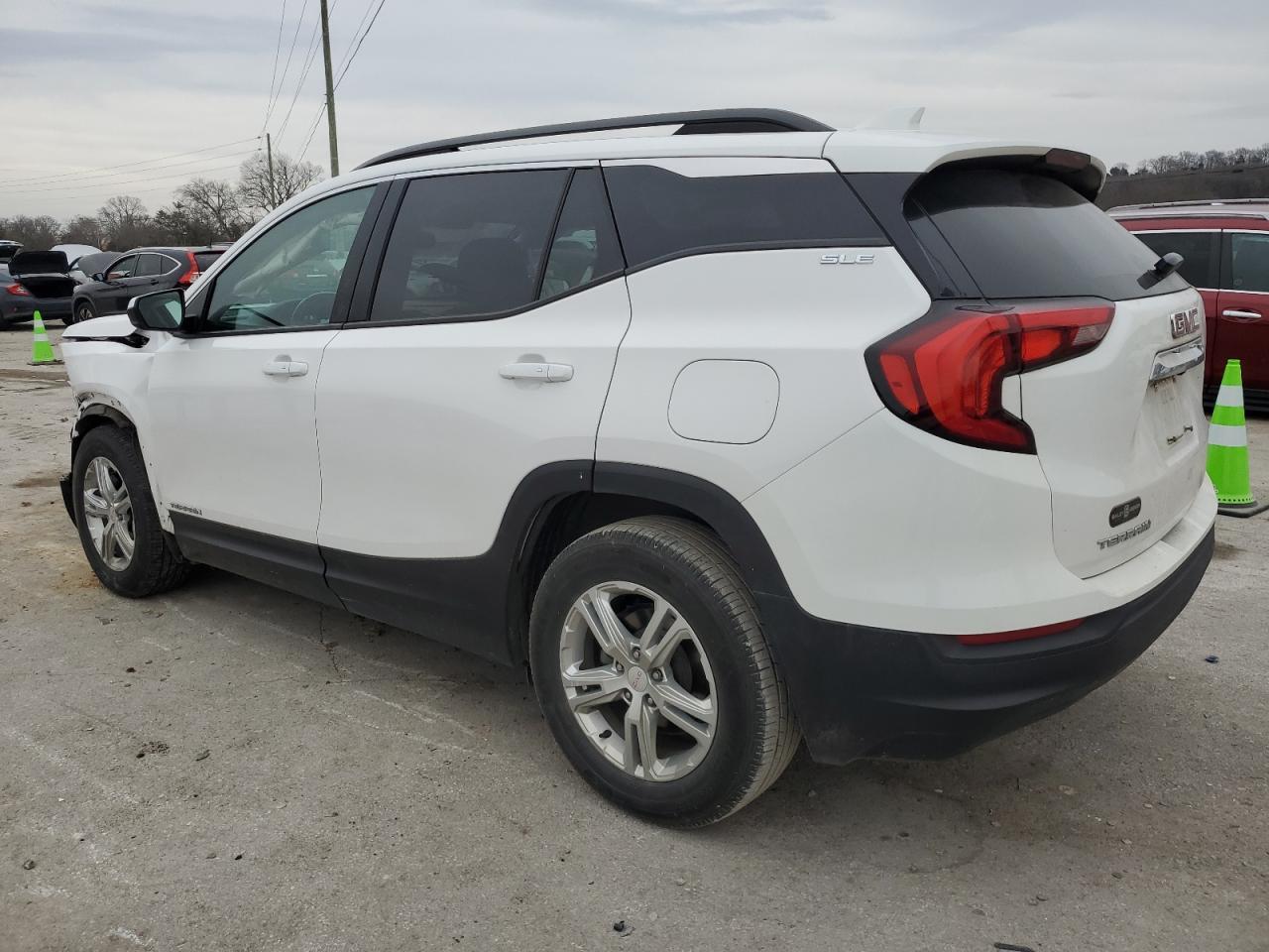 2018 GMC TERRAIN SL - Image 2