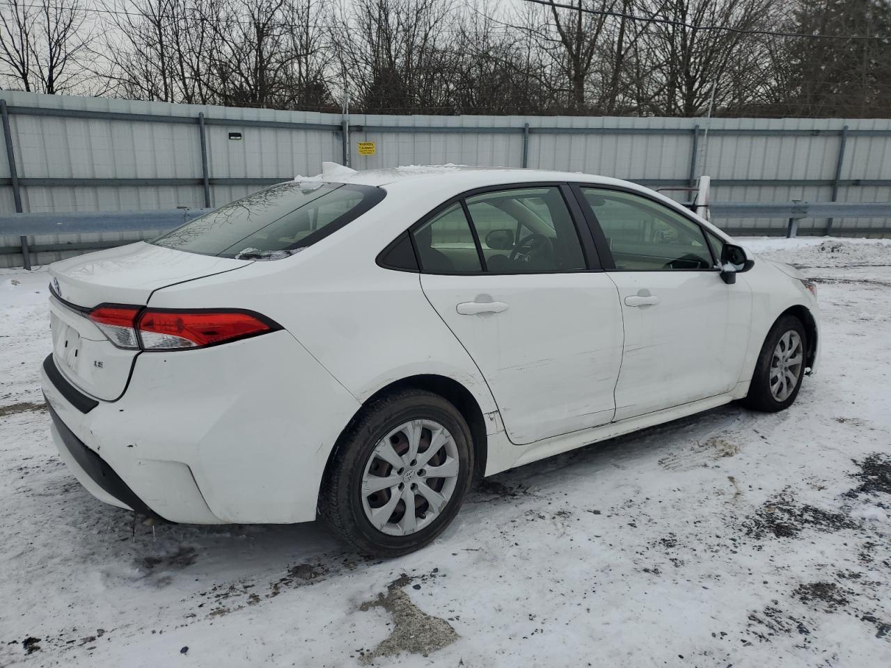2020 TOYOTA COROLLA LE - Image 3