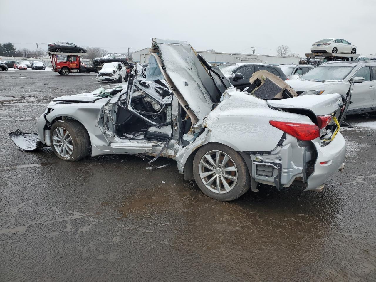 2015 INFINITI Q50 BASE - Image 2