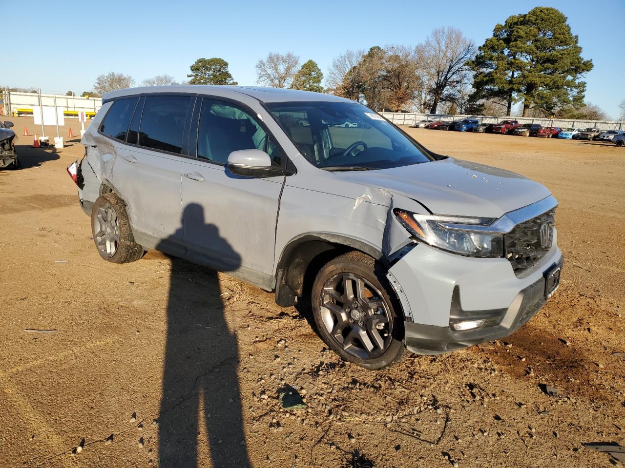 2023 HONDA PASSPORT E - Image 4