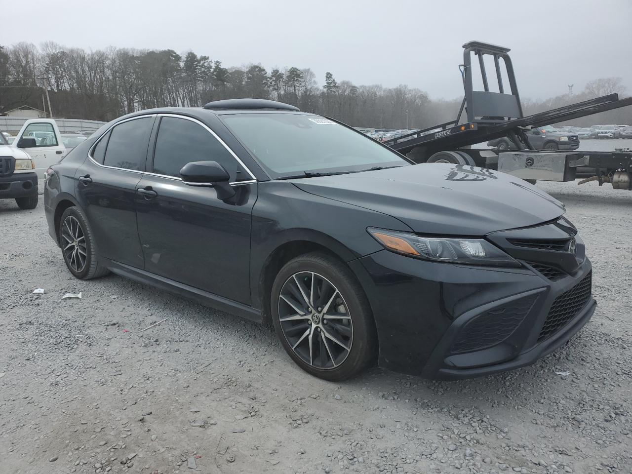 2021 TOYOTA CAMRY SE - Фото 4