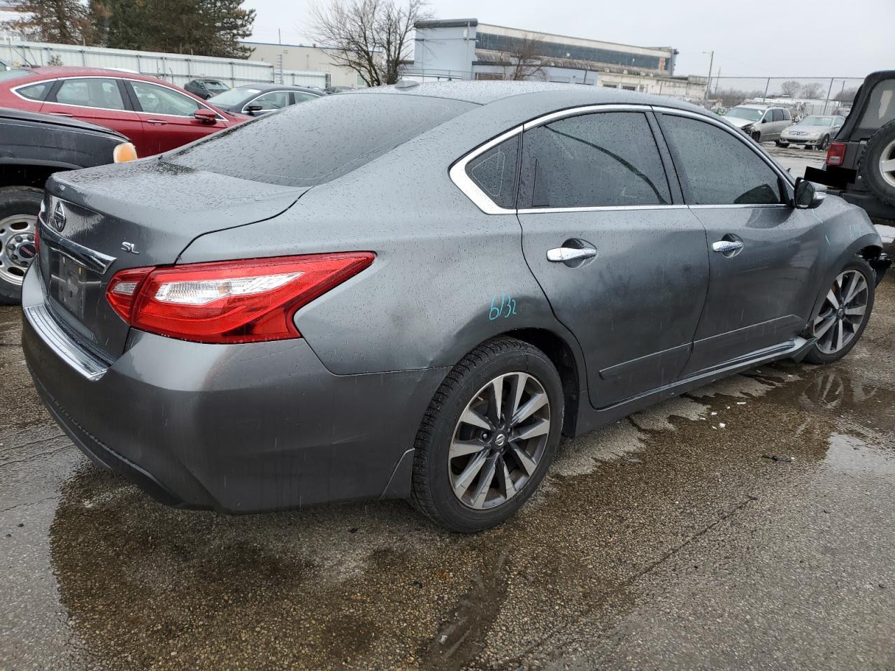 2017 NISSAN ALTIMA 2.5 - Фото 3