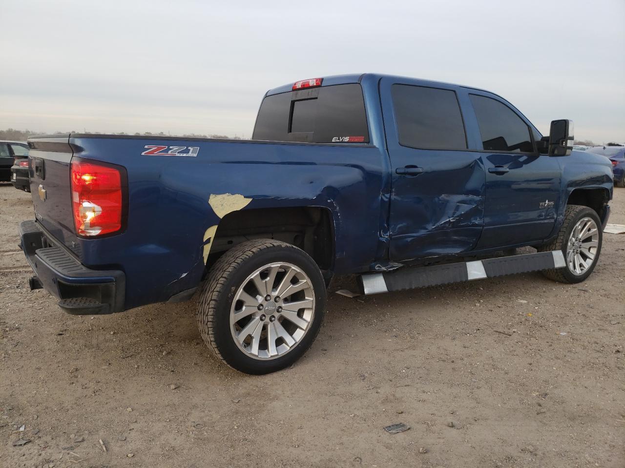 2017 CHEVROLET SILVERADO - Фото 3
