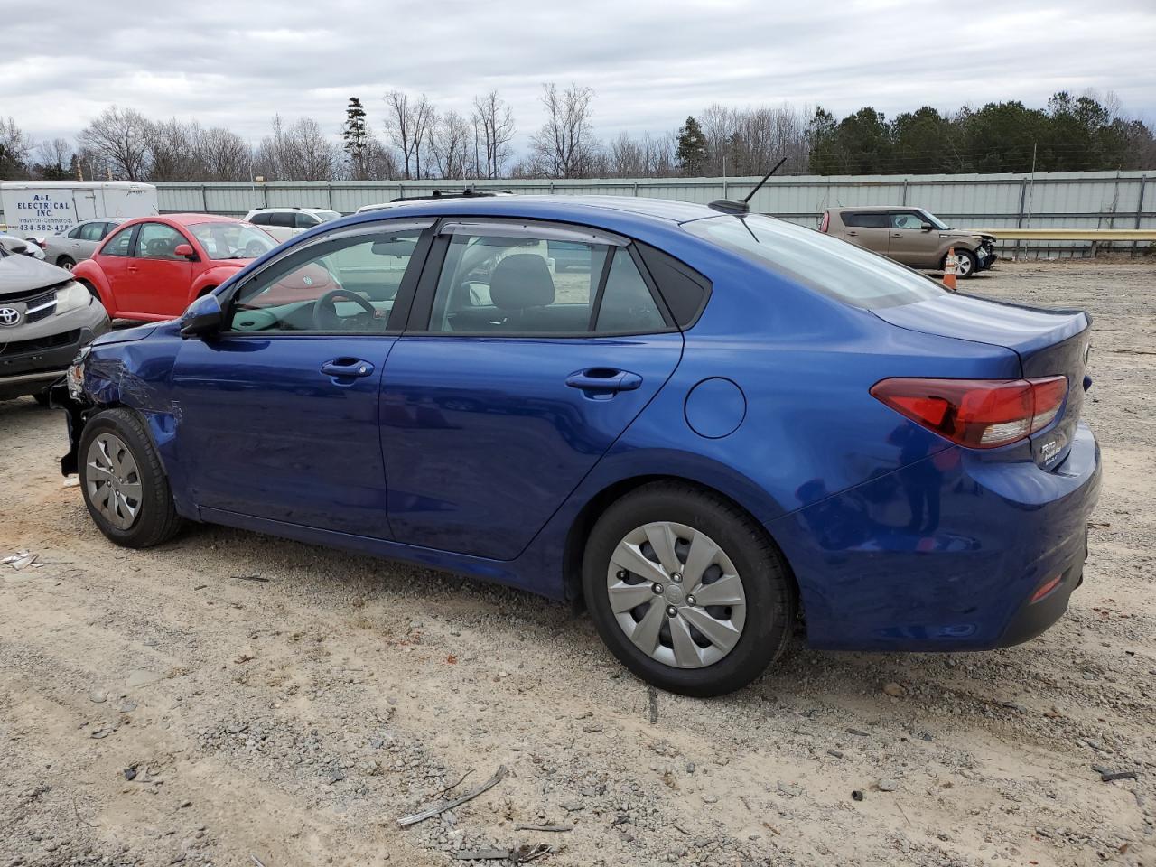 2020 KIA RIO LX - Фото 2