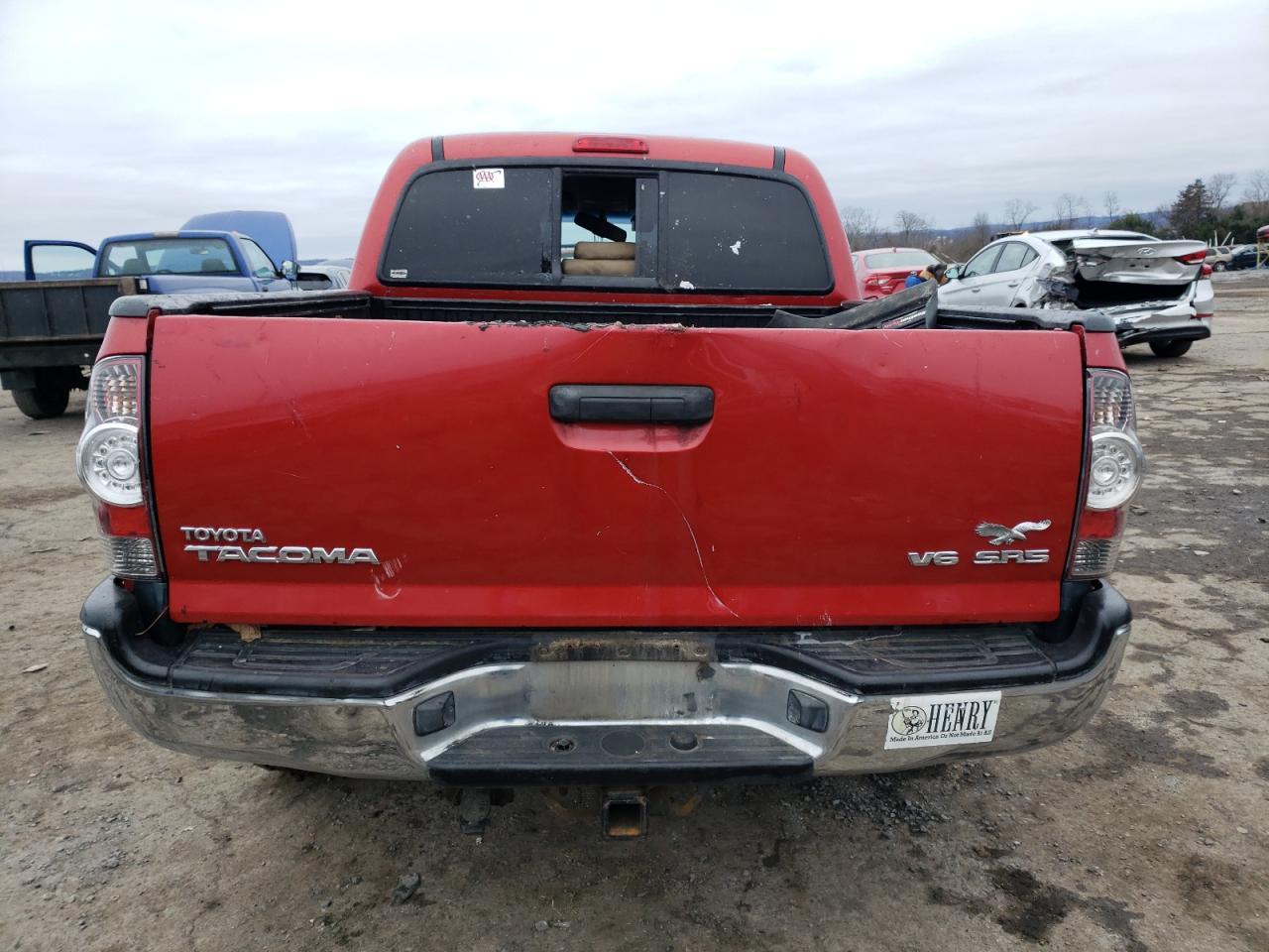 2013 TOYOTA TACOMA DOU - Image 6
