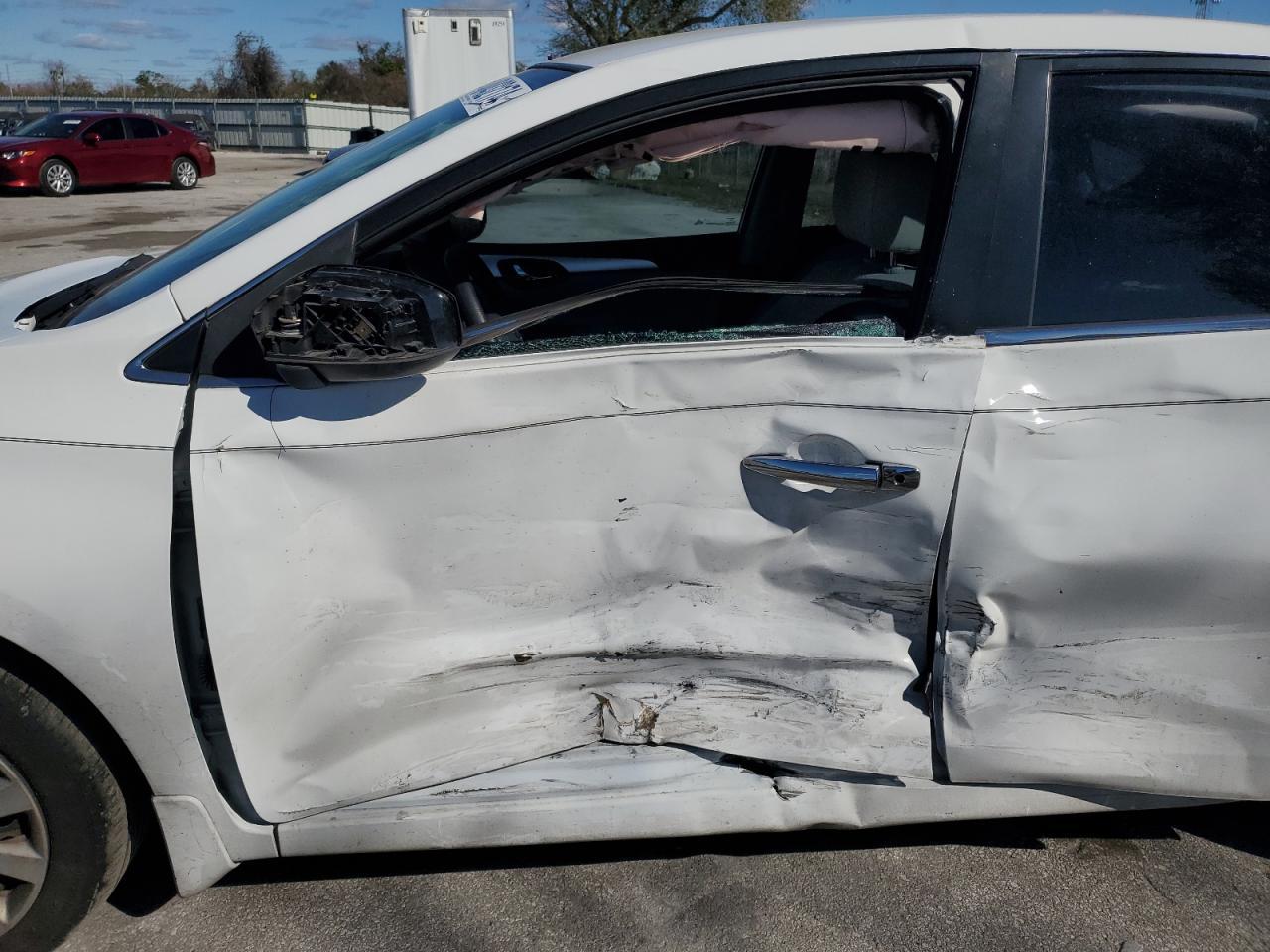 2017 NISSAN SENTRA S - Фото 7