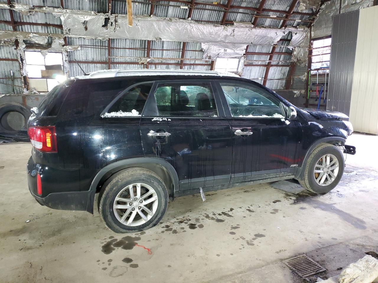 2015 KIA SORENTO LX - Image 3