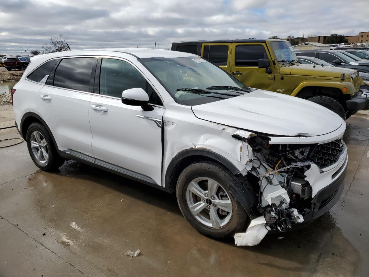 2023 KIA SORENTO LX - Фото 4