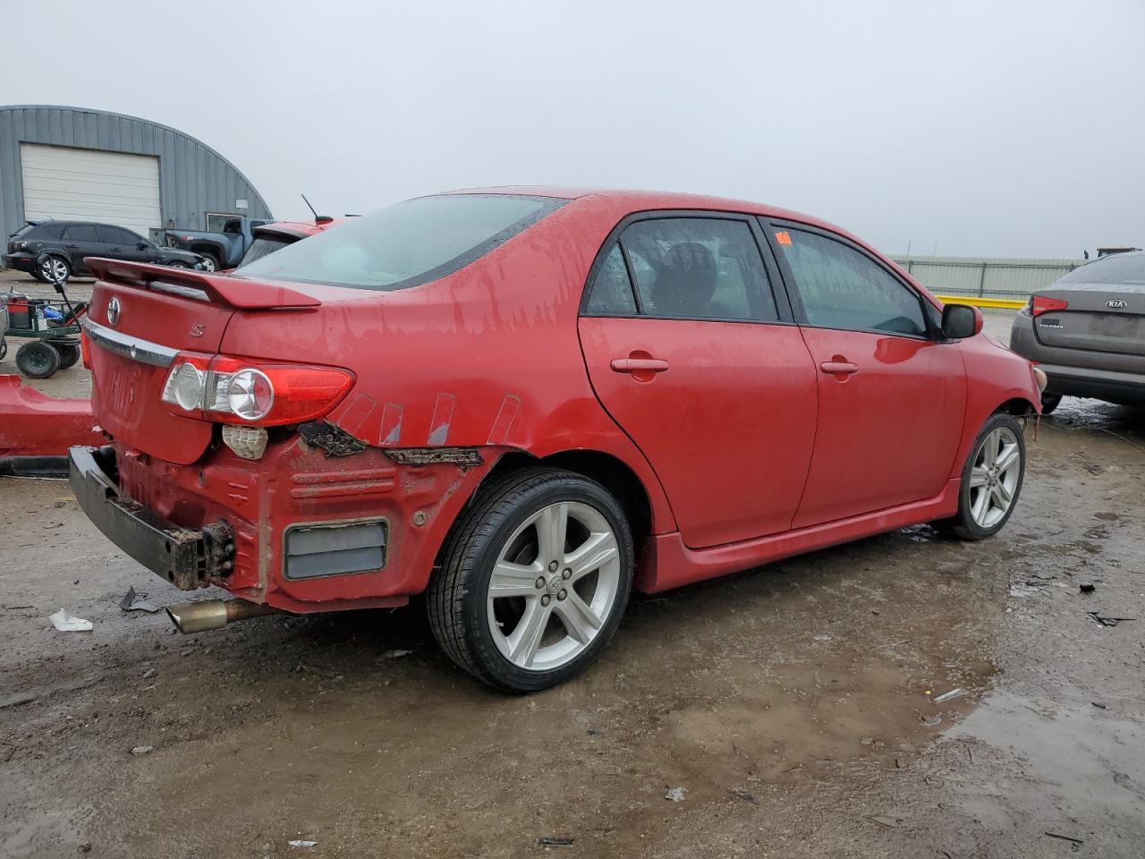 2013 TOYOTA COROLLA BA - Фото 3