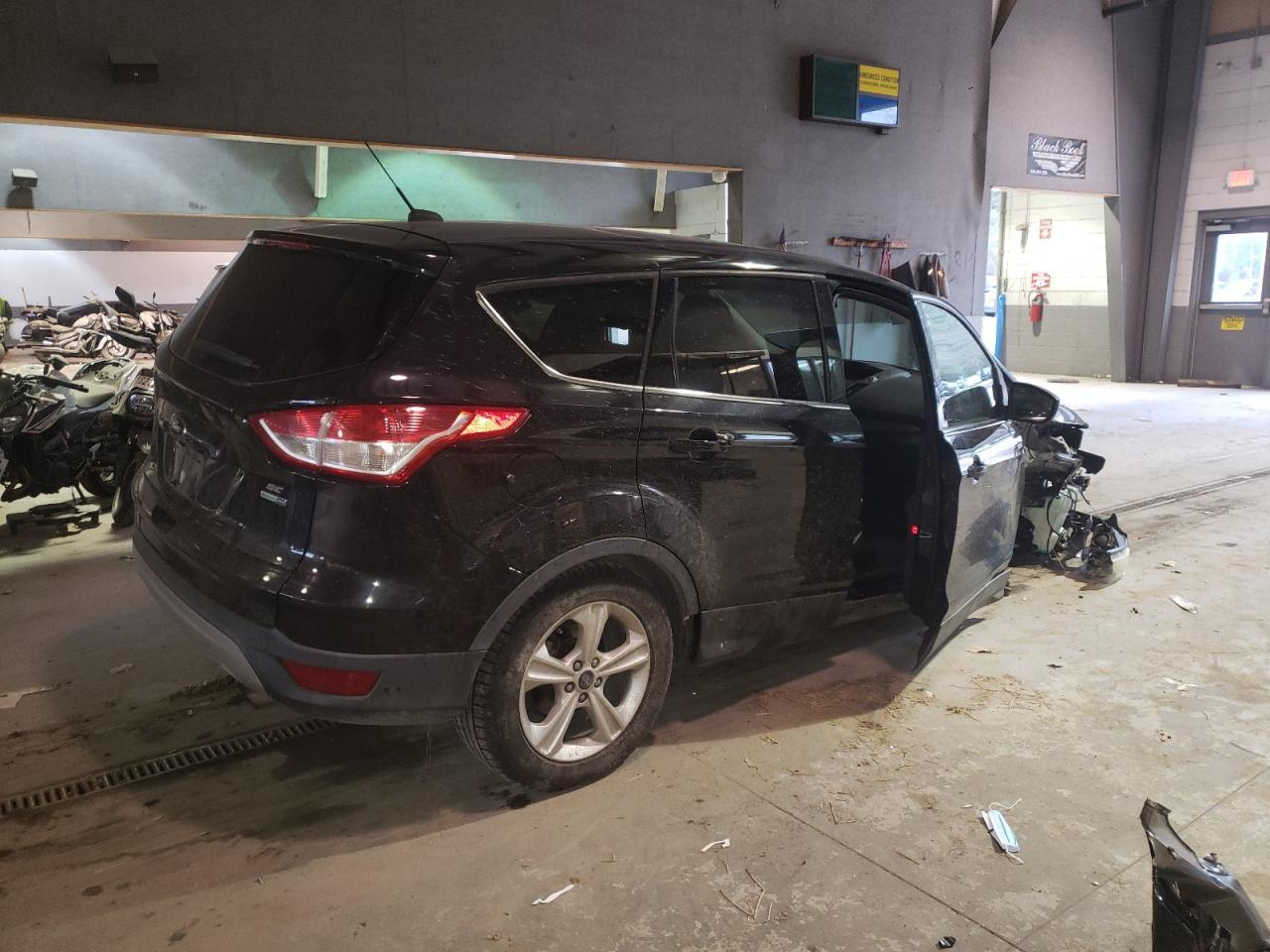 2015 FORD ESCAPE SE - Image 3