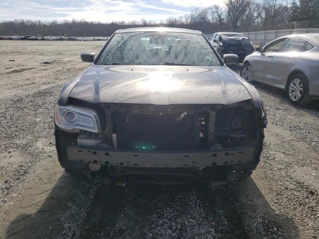 2014 Chrysler 300 - Image 5