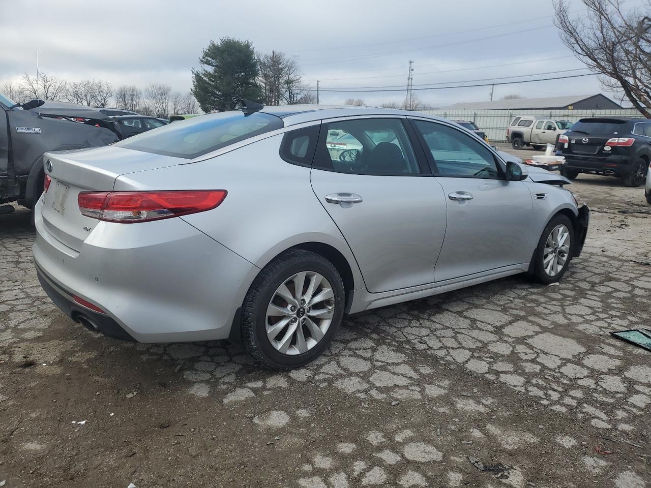 2016 KIA OPTIMA EX - Фото 3