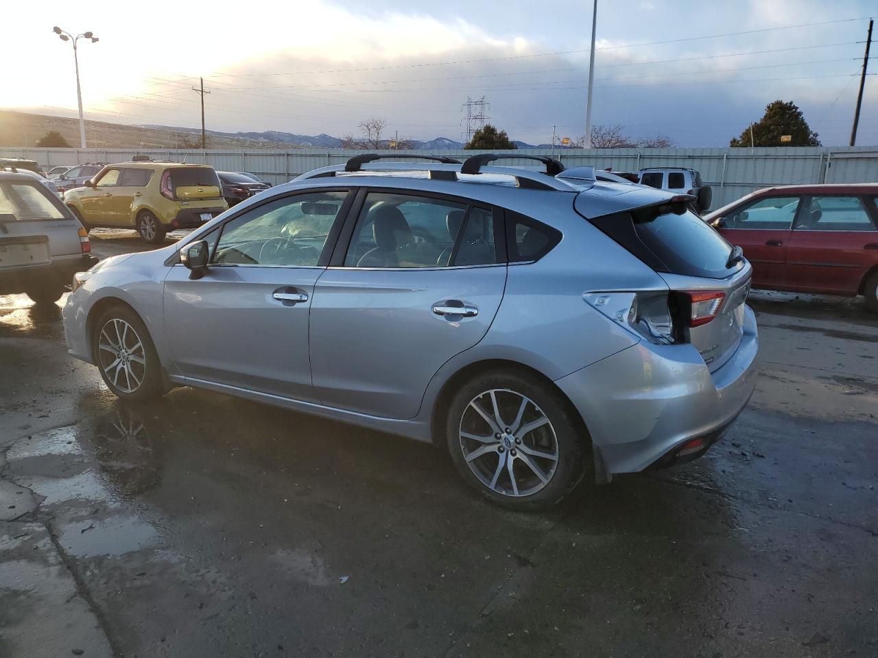 2017 SUBARU IMPREZA LI - Фото 2