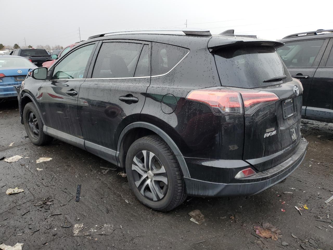 2018 TOYOTA RAV4 LE - Image 2