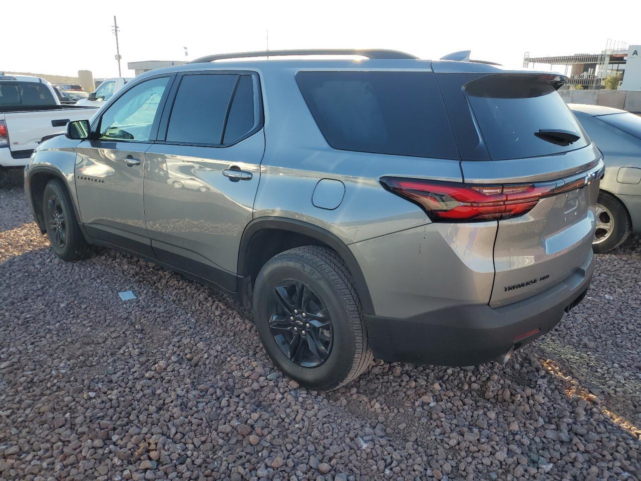 2023 CHEVROLET TRAVERSE L - Image 2
