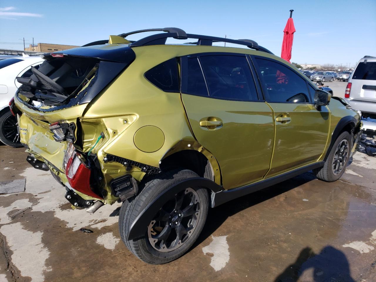 2021 SUBARU CROSSTREK - Фото 3