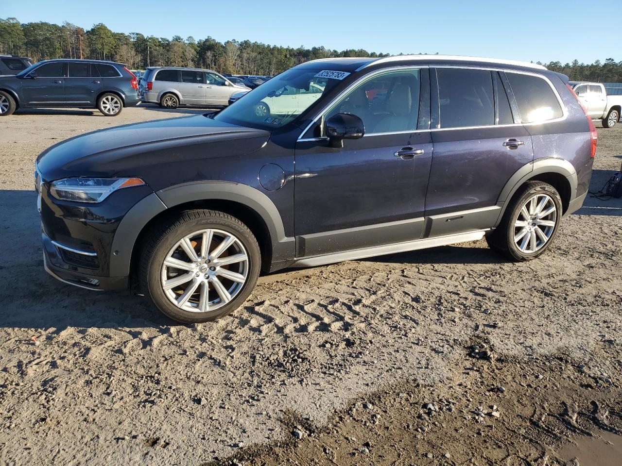 2016 VOLVO XC90 T8