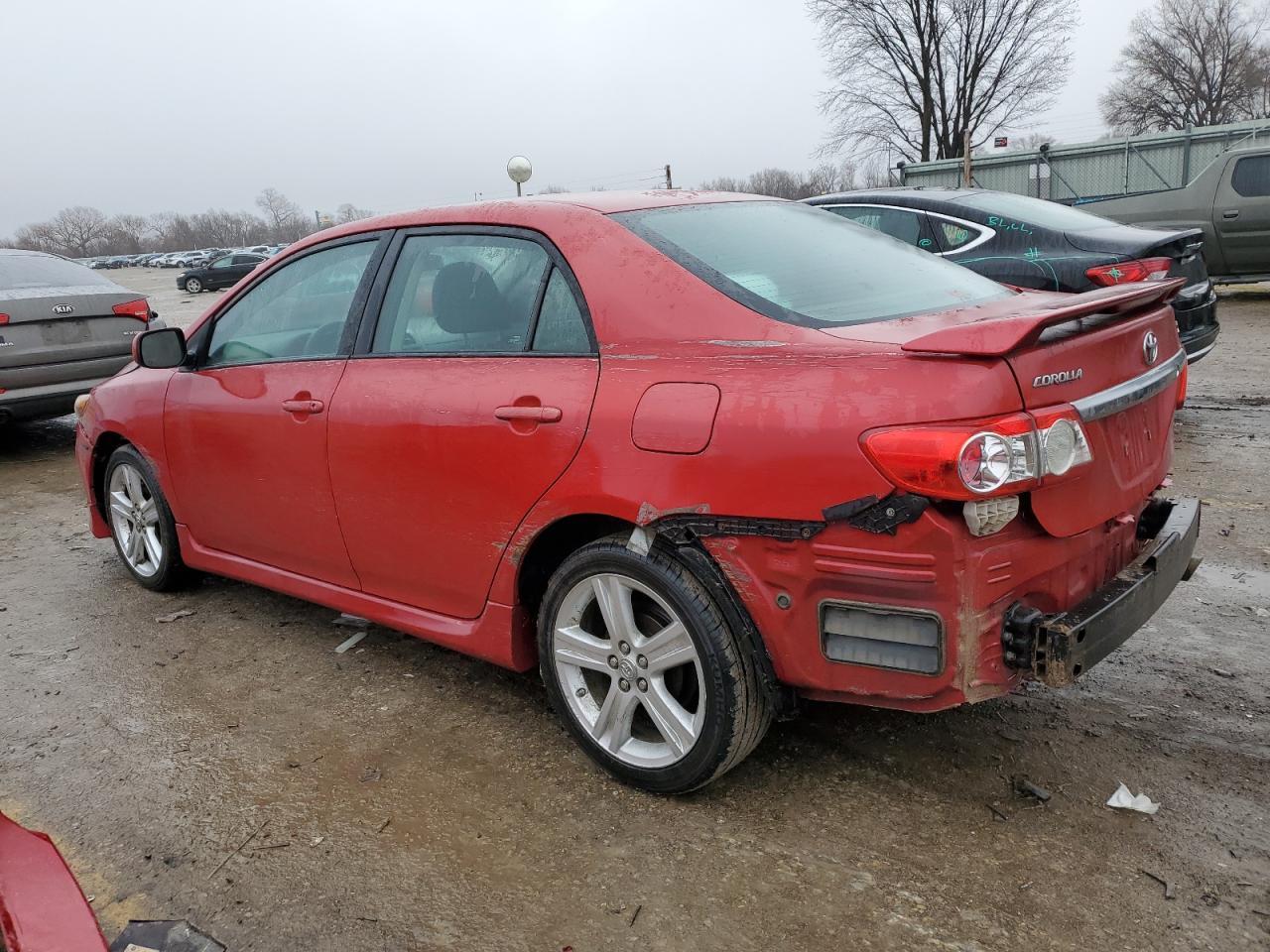 2013 TOYOTA COROLLA BA - Фото 2