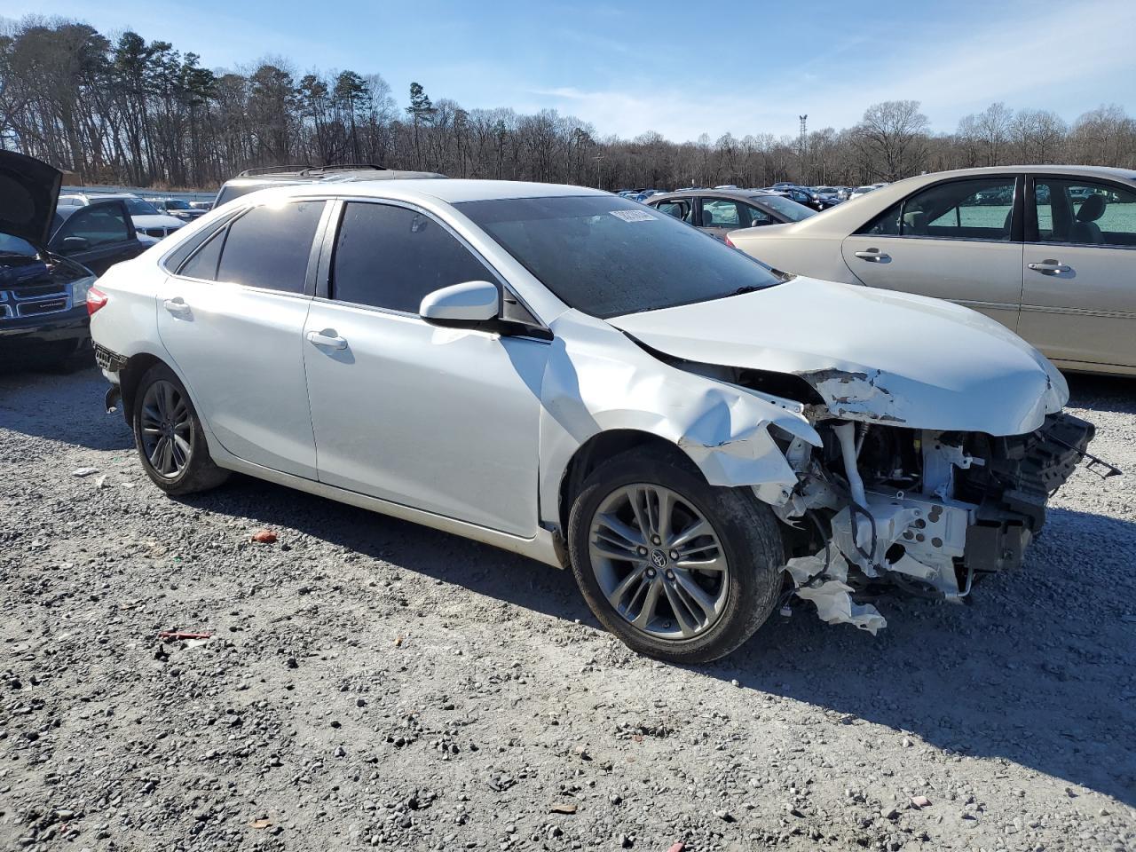 2016 TOYOTA CAMRY LE - Фото 4