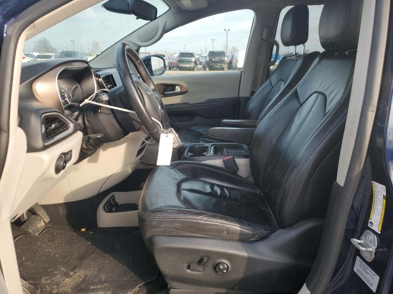 2017 CHRYSLER PACIFICA T - Image 7
