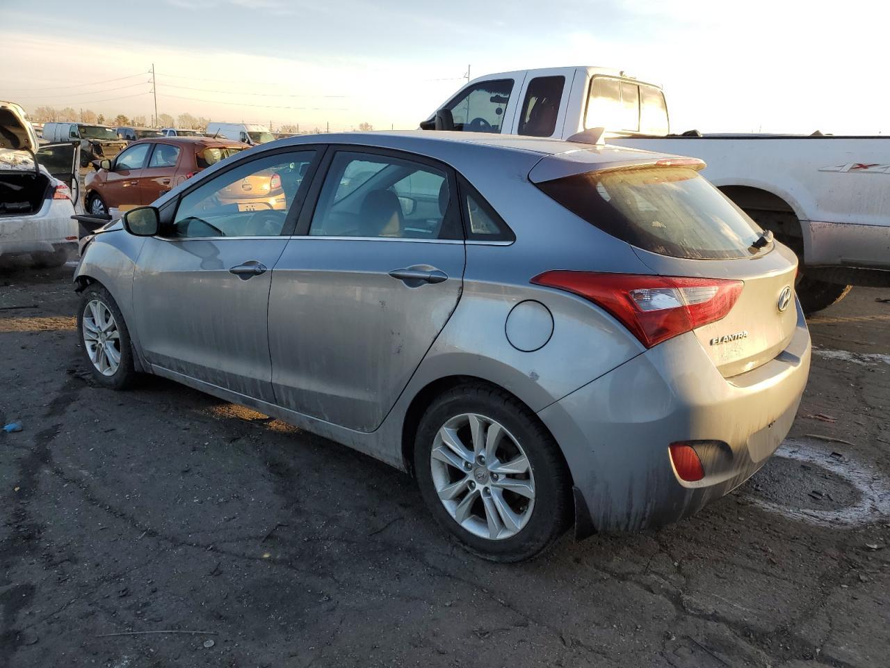 2013 HYUNDAI ELANTRA GT - Фото 2
