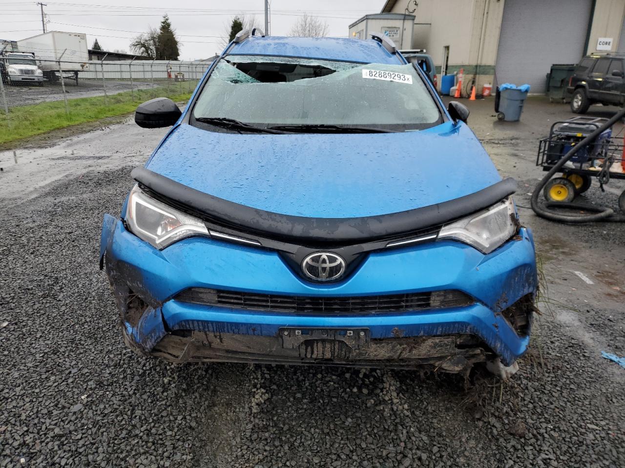 2017 TOYOTA RAV4 LE - Фото 5