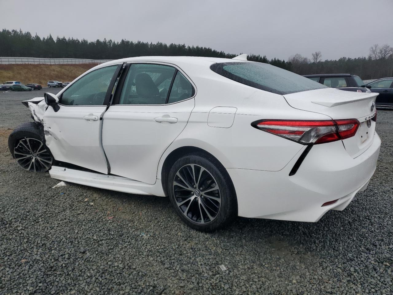 2019 TOYOTA CAMRY L - Image 2