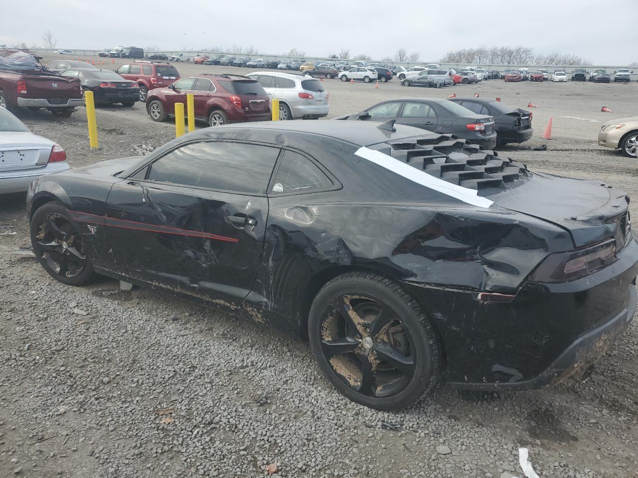 2015 CHEVROLET CAMARO LT - Image 2