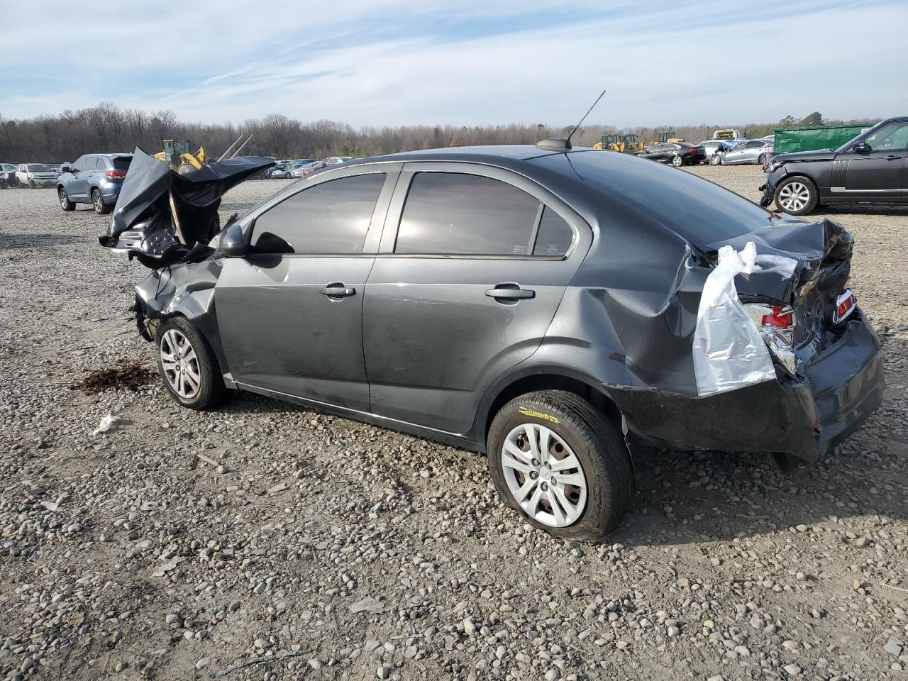 2017 CHEVROLET SONIC LS - Фото 2