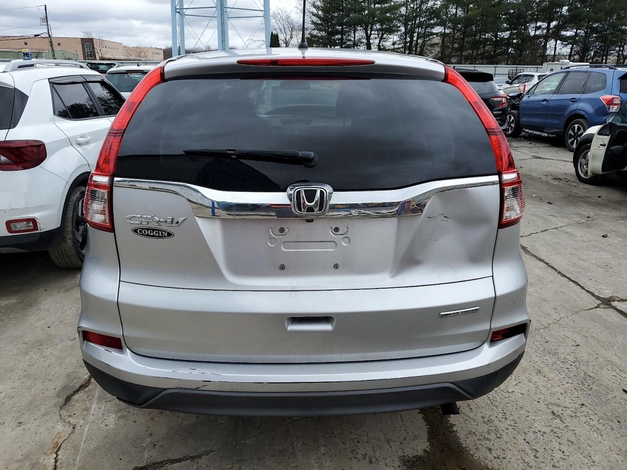2016 HONDA CR-V SE - Image 6