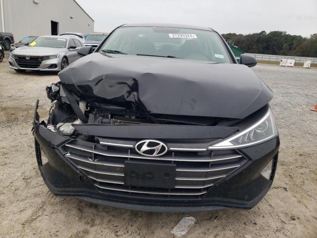 2019 Hyundai Elantra Se - Image 5