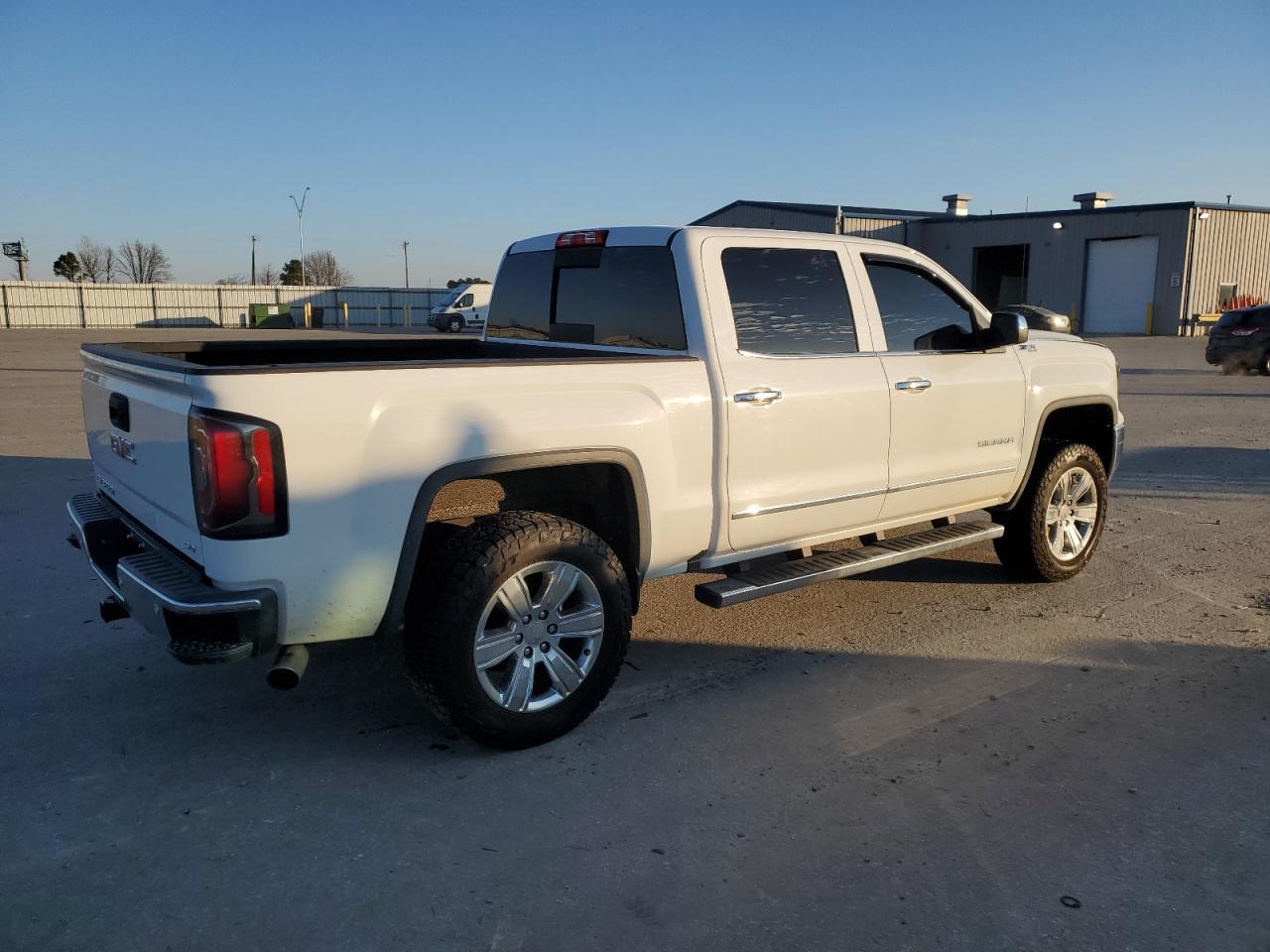 2018 GMC SIERRA K15 - Фото 3
