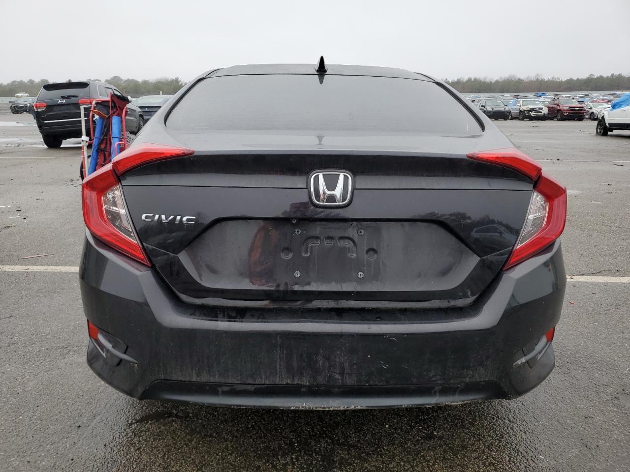 2018 HONDA CIVIC EX - Image 6